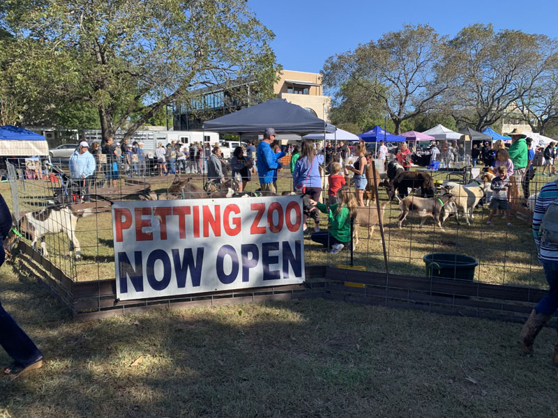 Barktoberfest 2021 Petting Zoo